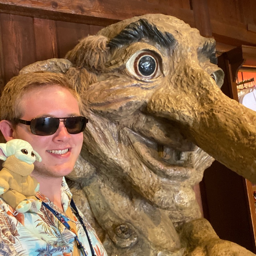 Meet your Posher, Everett